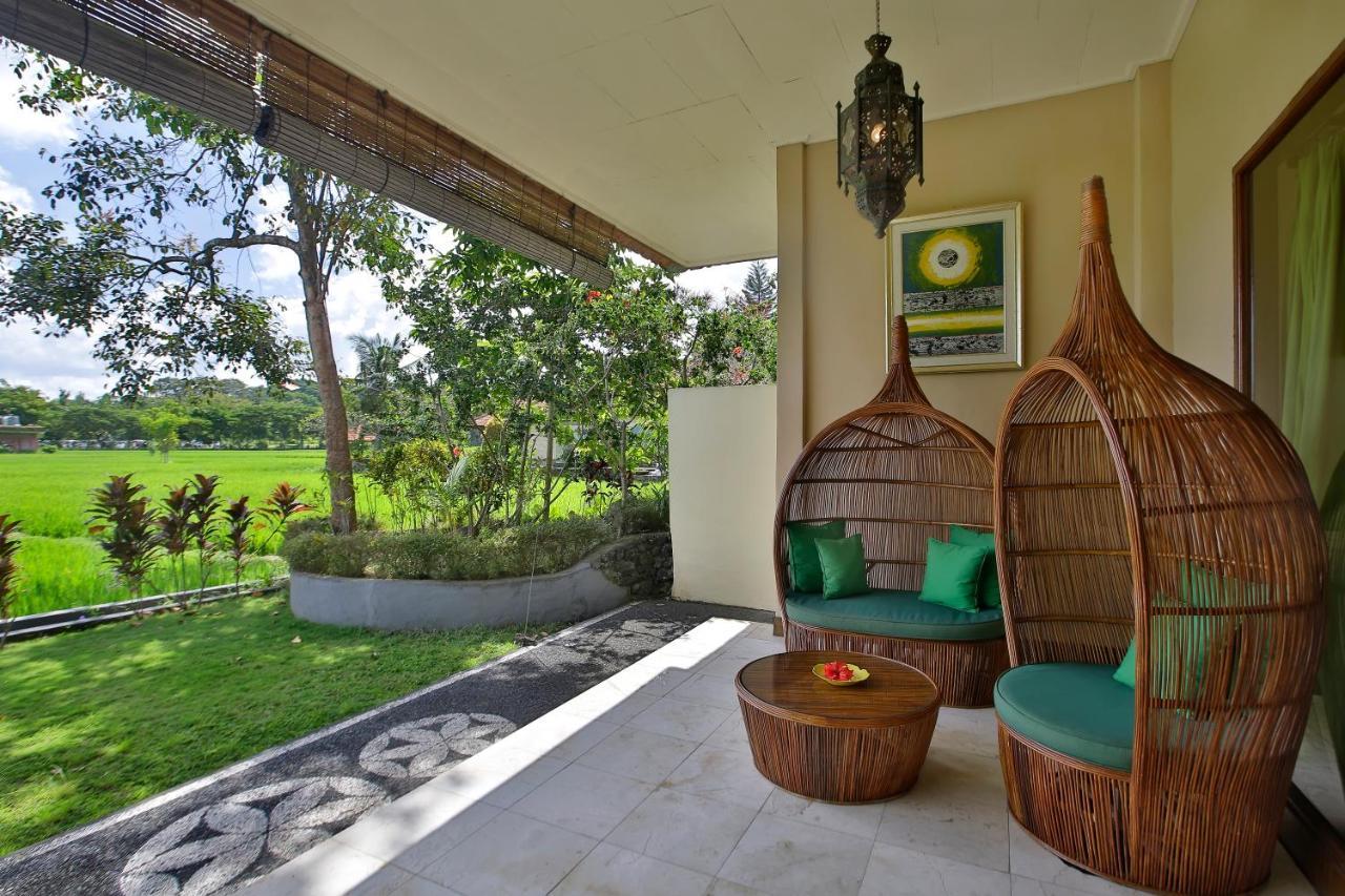 Field Hotel&restaurant Hotel