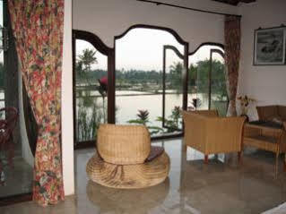 Hotel Field Hotel&restaurant
