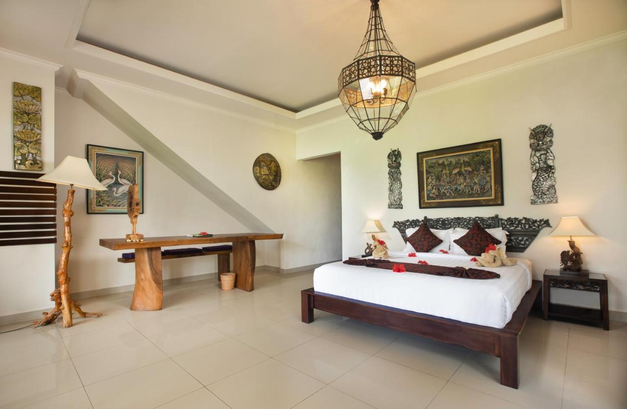 Field And Restaurant Ubud