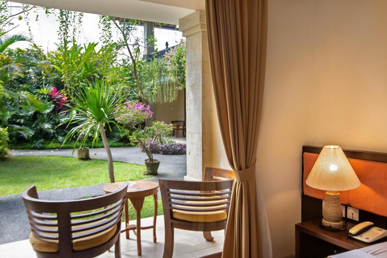 Hotel Field And Restaurant Ubud