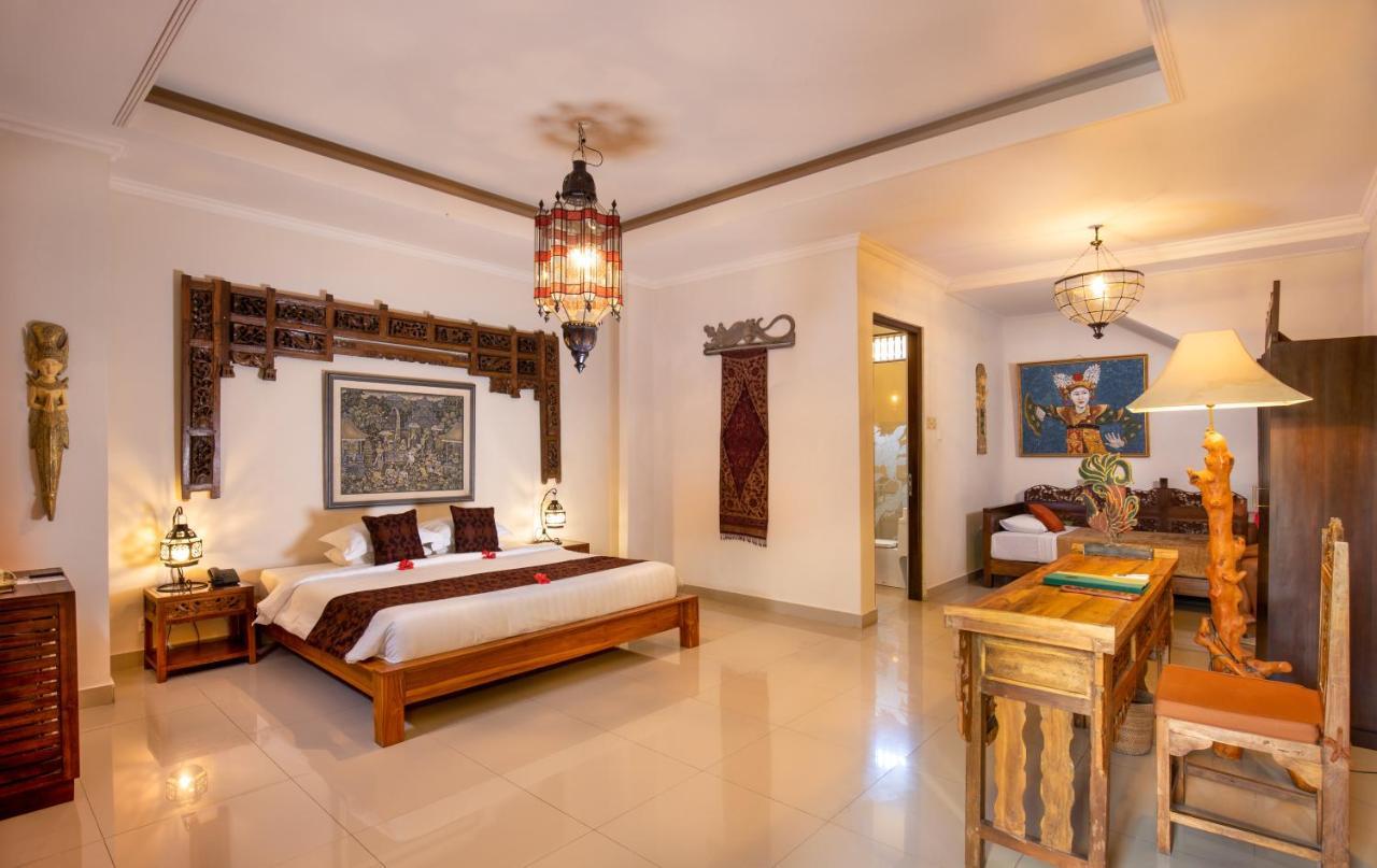 Field And Restaurant Hotel Ubud