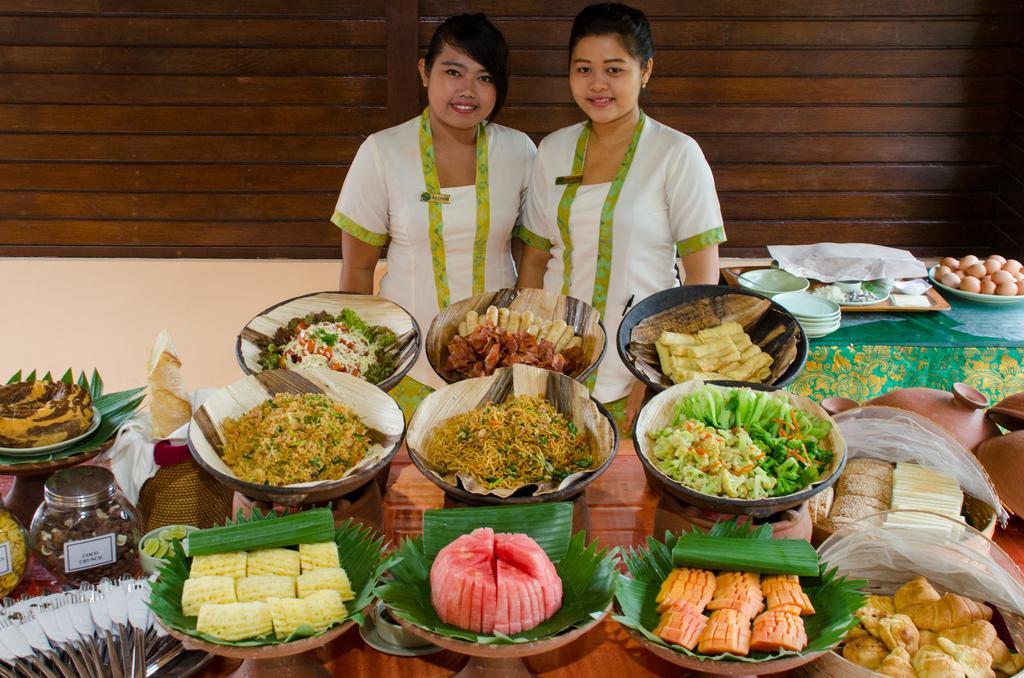 Field And Restaurant 3* Ubud